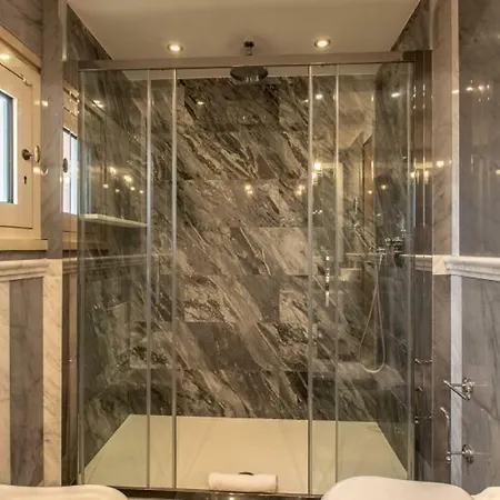 Deluxe